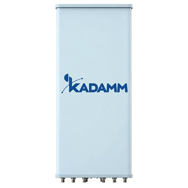 KADAMM K861176R33 — комбинированная антенна TDD + FDD 698–3800 МГц, 5 систем излучателей, 17,8 дБи, 16 портов, RET