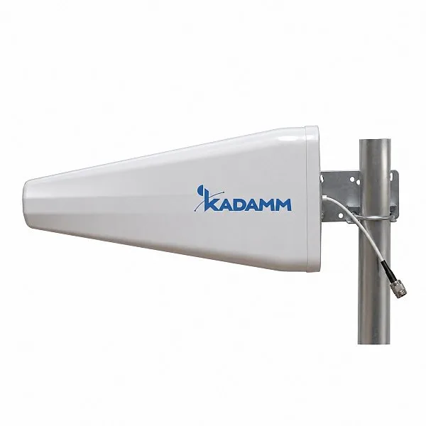 KADAMM ALP-0738V11KB — логопериодическая антенна 698–3800 МГц, 11 дБи