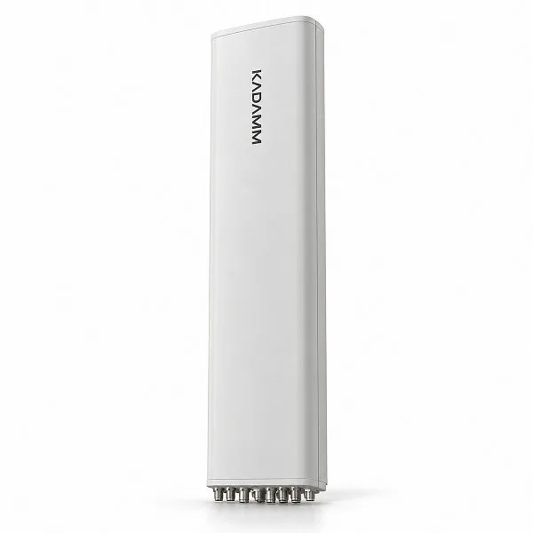 KADAMM APX8-0727-1865IR — секторная антенна базовой станции 690–960/1695–2690 МГц, 18 дБи, 8 портов