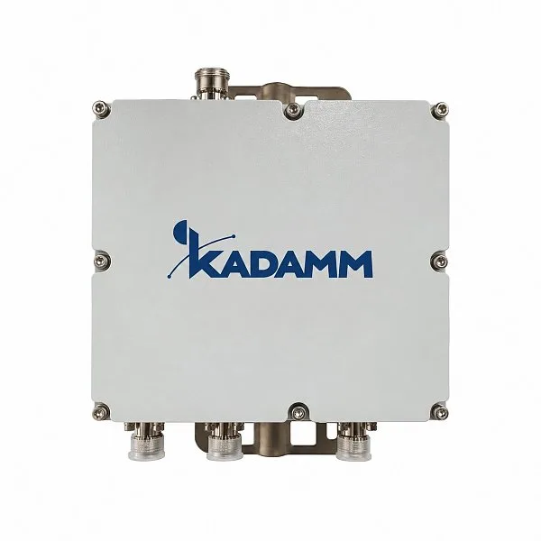 Комбайнер КАДАММ КМ-4-17 — 698–960 / 1410–1880 / 1920–2690 / 3300–3800 МГц
