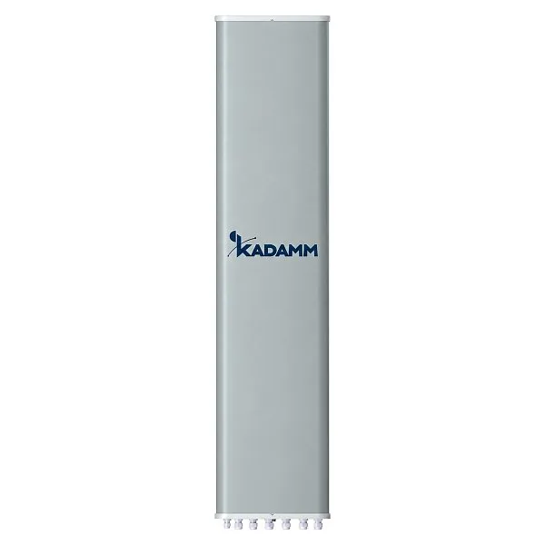 KADAMM K804702618 — секторная антенна 698–2690 МГц, 3 системы излучателей, 17,8 дБи, 8 портов, RET