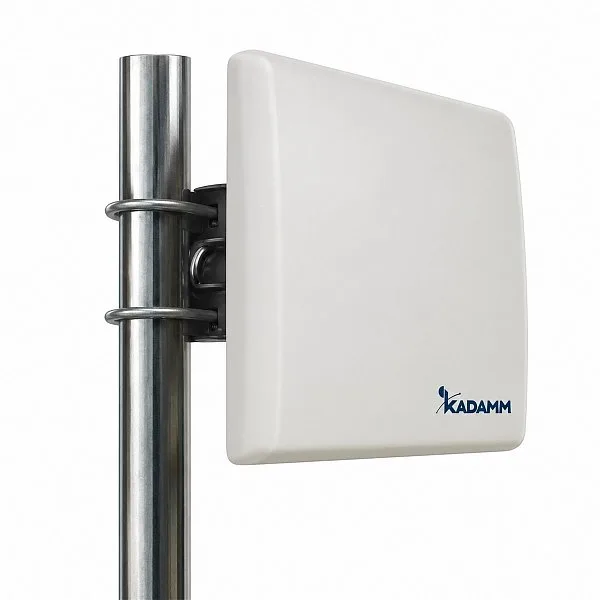 KADAMM APW240014-3 — направленная антенна Wi-Fi 2400–2500 МГц, 14 дБи, 30°, 1 порт