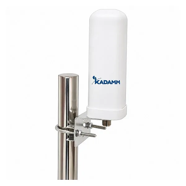 KADAMM AOU-698/4000-4 — сверхширокополосная всенаправленная антенна 698–960 / 1710–2700 / 3400–4000 МГц, 4 дБи, 360°, 1 порт