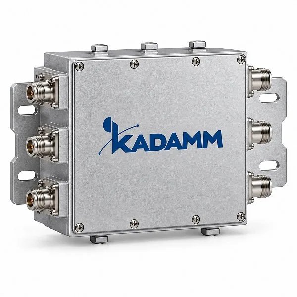 Комбайнер трёхдиапазонный КАДАММ КМ-3-20 — 694–960 / 1427–1518 / 1710–2700 МГц
