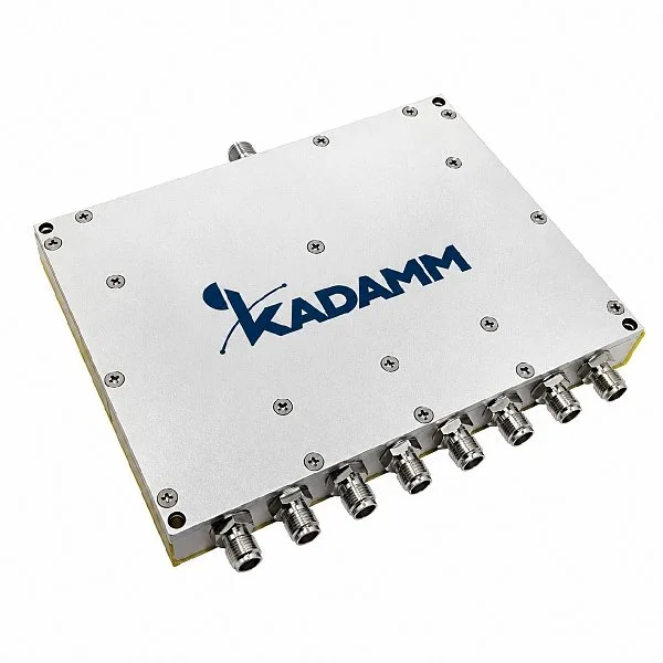 Делитель мощности Уилкинсона КАДАММ ДМУ-8-600/6000-SMA — 8 выходов, 600–6000 МГц