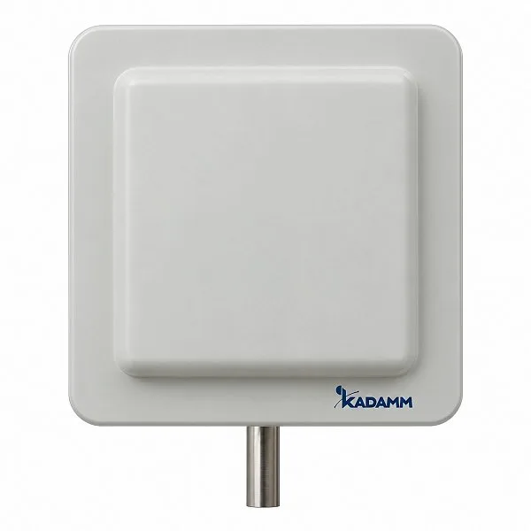 KADAMM APVT-428438-0680 — направленная панельная антенна VHF/UHF 428–438 МГц, 6 дБи, 80°, 1 порт