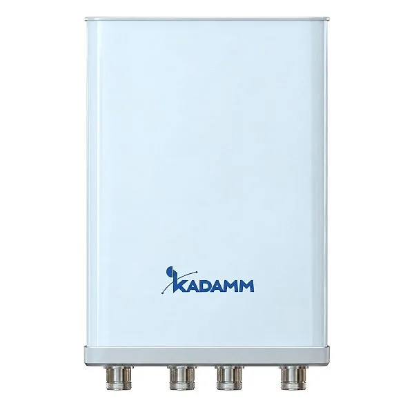 KADAMM K8820026F11 — двухдиапазонная секторная антенна 698–960 / 1710–2690 МГц, 8,5 дБи, 4 порта