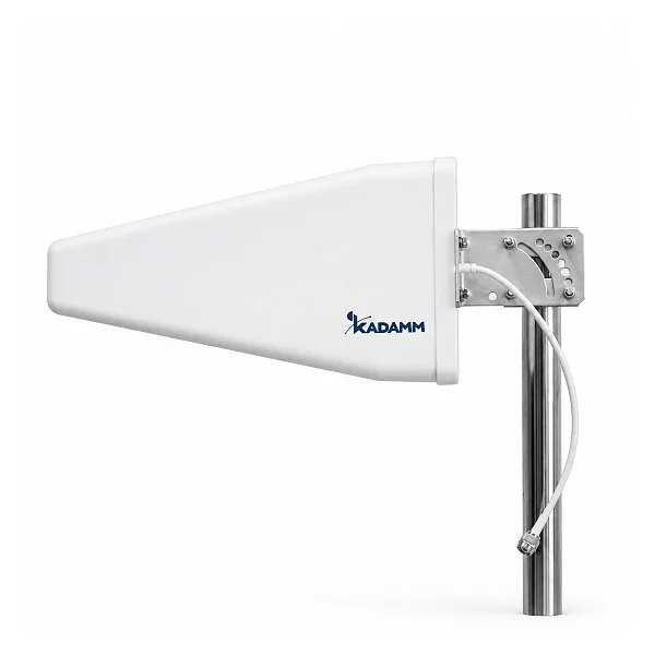 KADAMM ALP-0760V11 — логопериодическая антенна 698–960 / 1710–2700 / 3300–6000 МГц, 11 дБи, 65°/50°, 1 порт