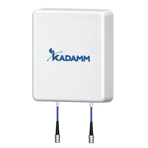 KADAMM O-ATP7-617/6000M — наружная панельная антенна 617–6000 МГц