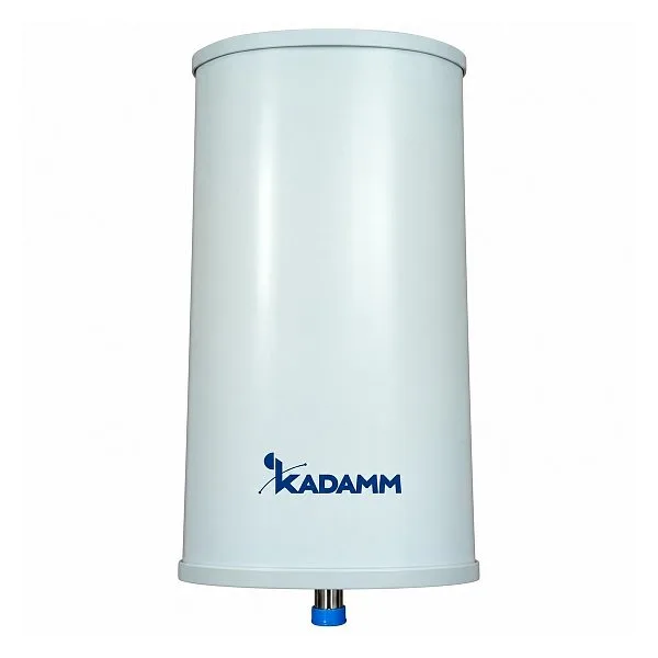 KADAMM O-ATP10-698/2700S — наружная направленная панельная антенна 698–960 / 1710–2700 МГц, 11 дБи, 62–68°, 1 порт