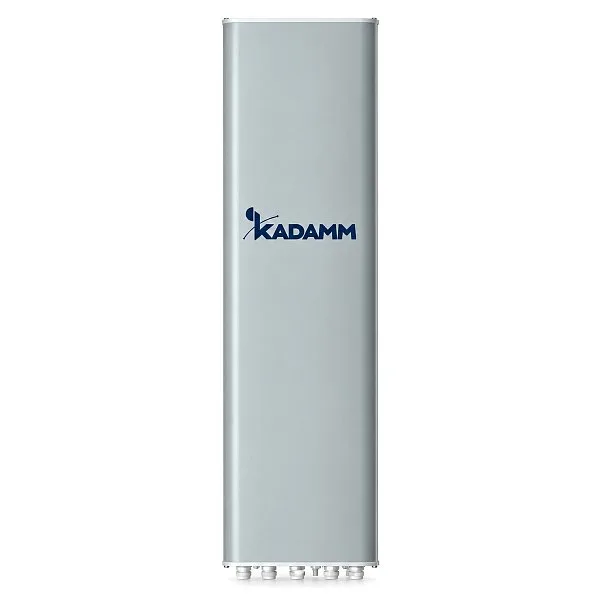 KADAMM K804333818 — секторная антенна 3300–3800 МГц, 4 системы излучателей, 17,3 дБи, 8 портов, RET