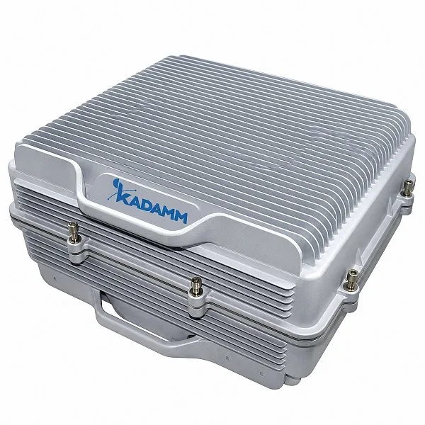 KADAMM BDA-V — полосовые усилители-ретрансляторы VHF 150–171 МГц: 5–20 Вт, усиление 85–95 дБ