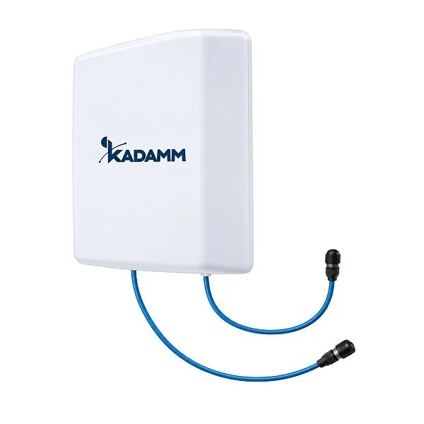 KADAMM AP-657938HV58M01 — внутренняя направленная антенна 790–960 / 1710–2700 / 3300–3800 МГц, 8,5 дБи, 2 порта