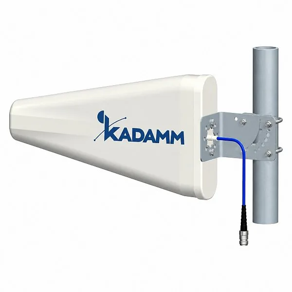 KADAMM ALP-0660V09KB — логопериодическая антенна 617–960 / 1695–2700 / 3300–4200 / 4800–6000 МГц, 9 дБи, 1 порт